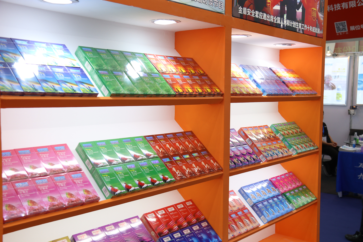 現(xiàn)場直擊第83屆國藥會！火爆人氣, 見證廣東康祥品牌實(shí)力(圖14)